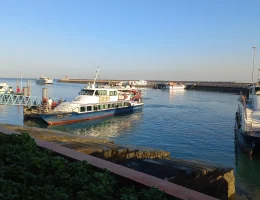 دسترسی به برنامه حرکت شناورها از قشم به بندرعباس